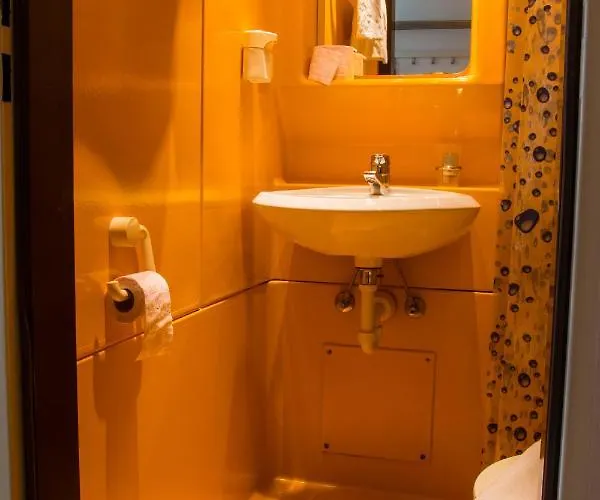 Wohnen In Appartement *